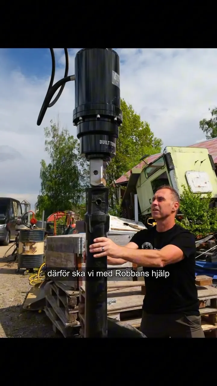 An auger drive with an earth auger at the test run in Eskilstuna
